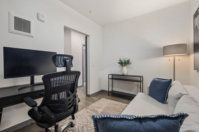 Photo - 11903 NE 128th St Unit #519