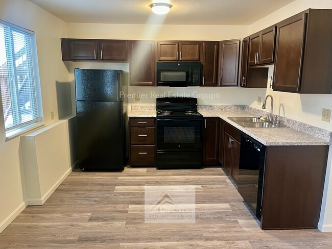 Photo - 1013 Western Dr