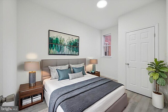 Photo - 705 S 60th St