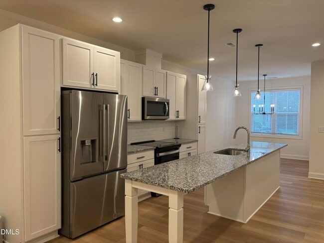 4801 Gossamer Ln Unidad 103