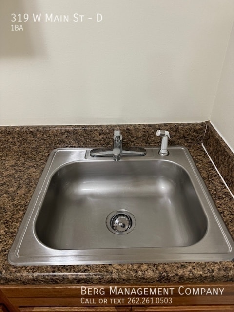 Photo - 319 W Main St Unidad D