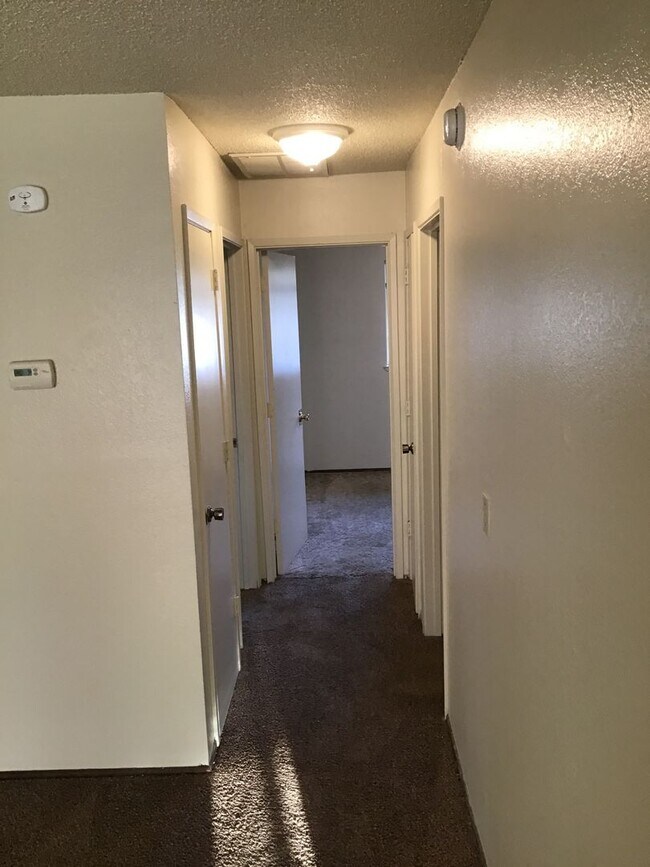 350 Alemar Way Unit 4