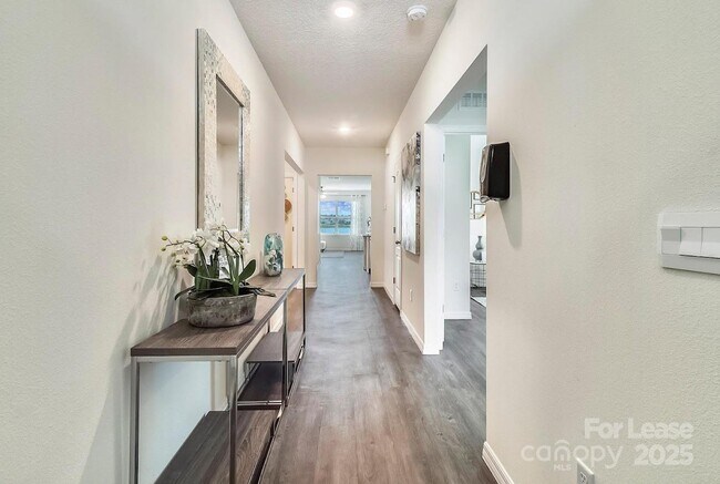 Photo - 111 Switchgrass Lp