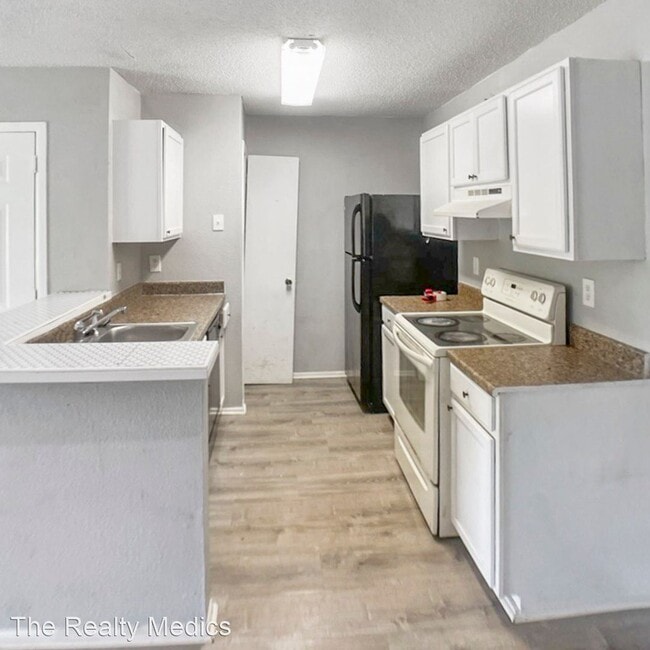 Photo - 1 br, 1 bath House - 2102 Cascades Blvd Un...