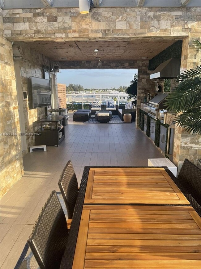 Photo - 10331 NW 64th Ln