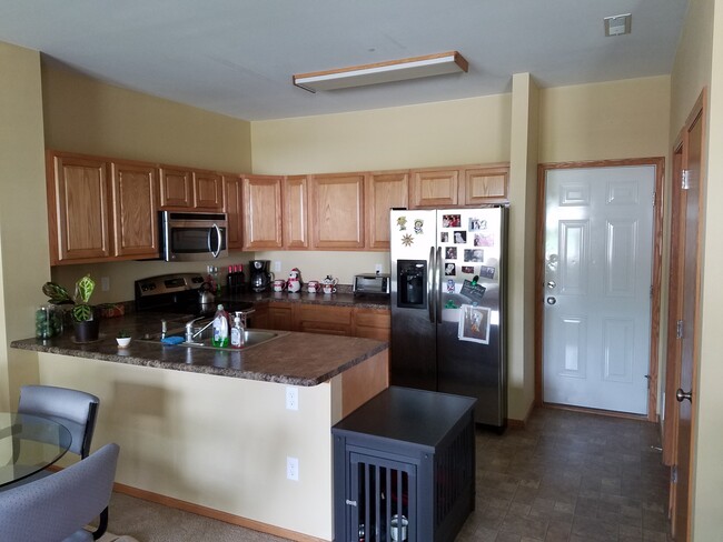 Kitchen - 605 3rd Ave Townhome