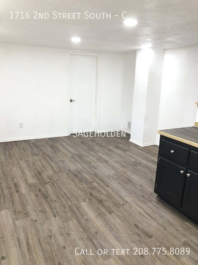 Photo - 1716 2nd St S Unit C