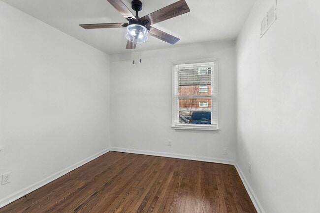 Building Photo - Newly Renovated Home - Steps Away from KU Med Unit 3906 Booth