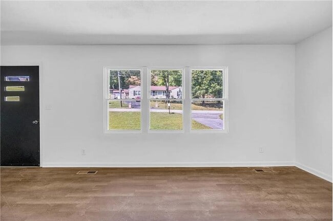Photo - 3714 Thrushwood Dr