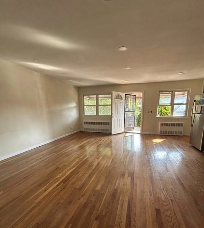 Photo - 964 East 100th Street
