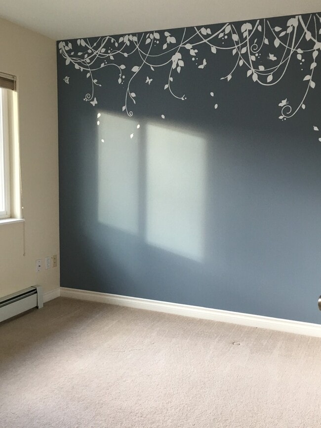 Photo - Charming Comfort: A Welcoming and Practica...