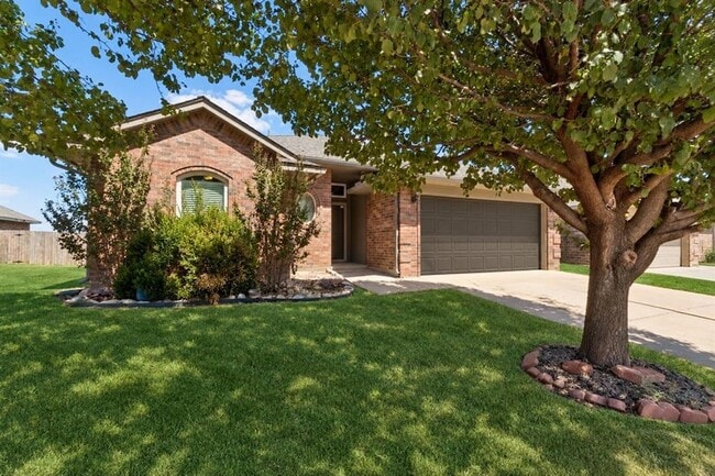Photo - 18220 Scarborough Dr