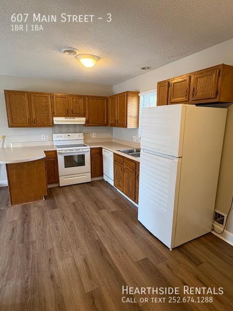 Photo - 607 E Main St Unidad 3