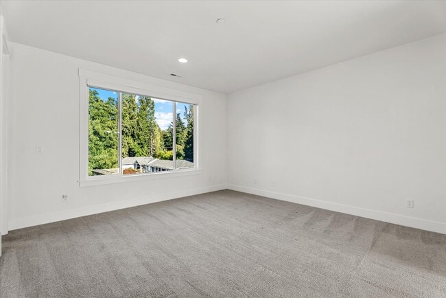 Photo - 69149800 1st Pl S