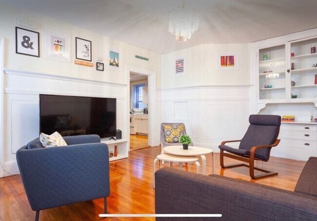 Photo - Brookline 4-Bed/2-Bath with Heat and Hot W... Unit 2