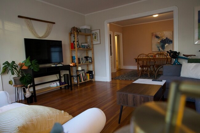 Photo - 4 Newport Ave Unit 1