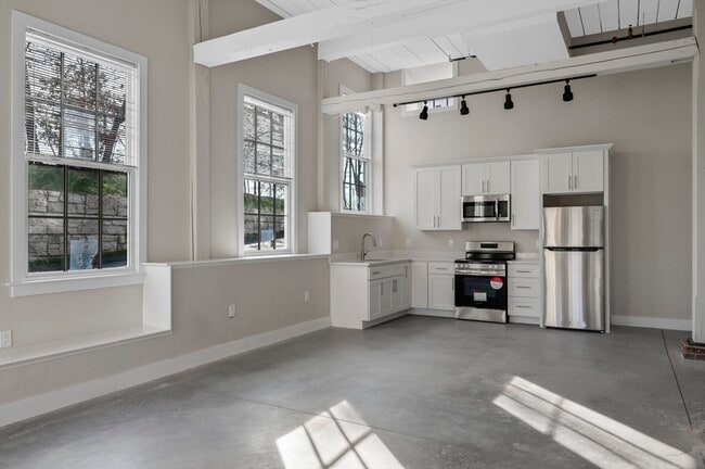 Photo - 34 Tremaine St Unit 1