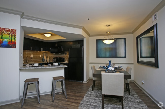 The Pointe at Lenox Park