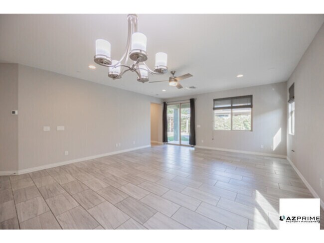 Photo - Elegant 3/2 Phoenix House with Office &amp; Outdoor Escape!