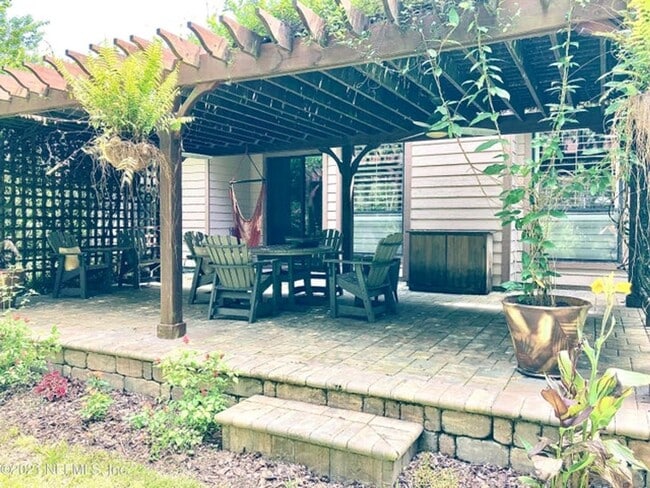 Photo - 8699 Canopy Oaks Dr