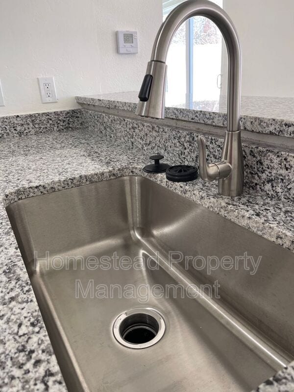 Photo - 10020 S Clegern St Casa