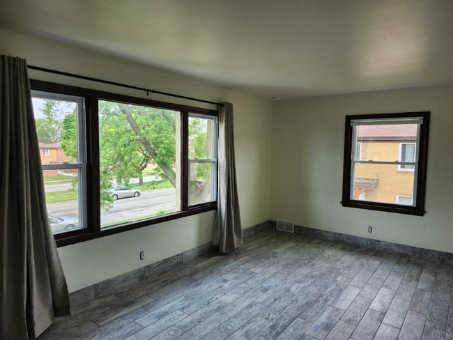 Photo - 7147 W Appleton Ave Unit 1