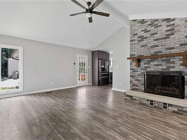 Photo - 1142 Kendall Mill Rd