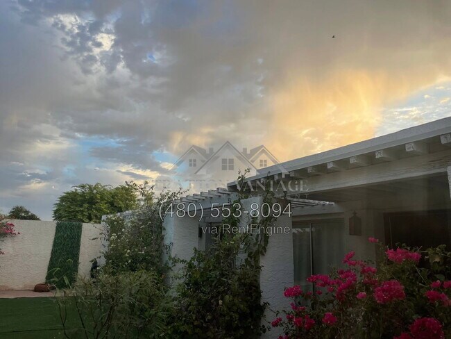2149 E Alameda Dr