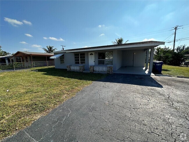 Building Photo - 3378 NW 17th Ct Rental