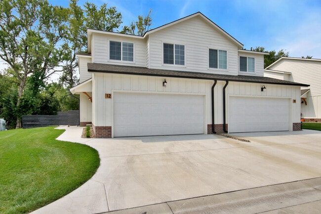 Clear Ridge Townhomes