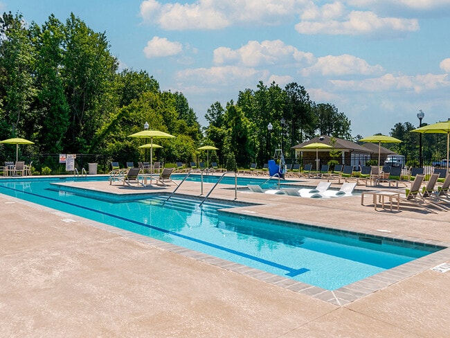 Photo - Comet West New Bern