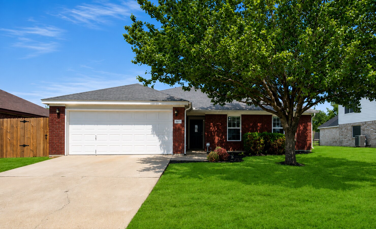 Photo - 5613 Montrose Dr