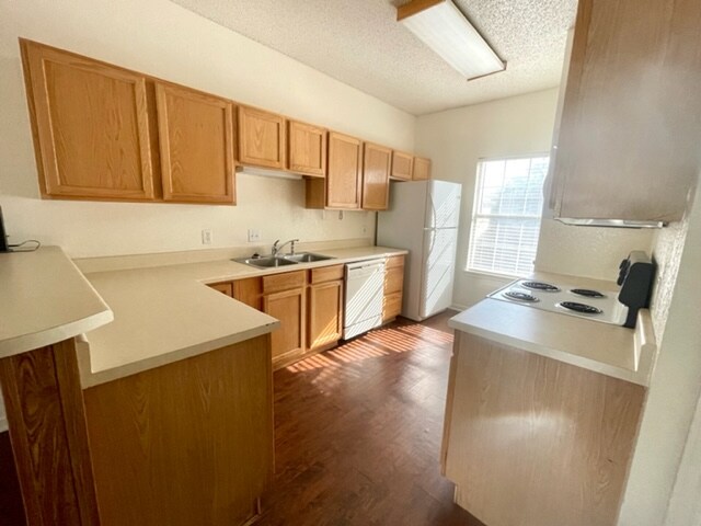 Photo - 1909 S 14th St