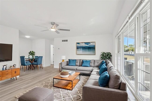 Photo - 11147 Acme Dr Unidad 207D