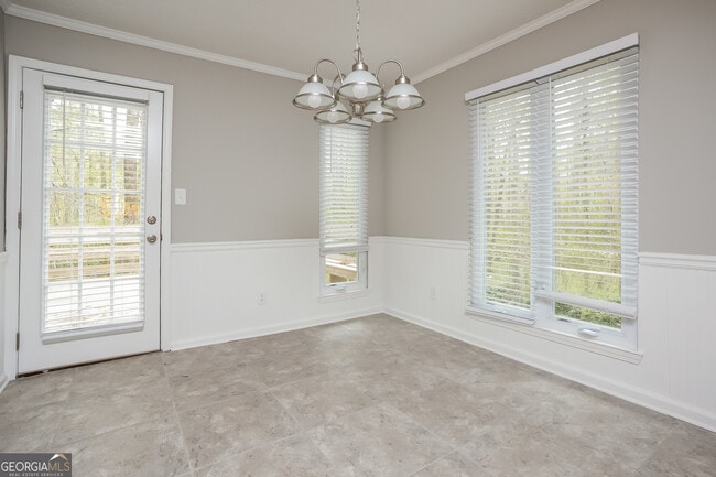 Photo - 140 Paces Way