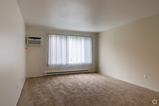 2HAB,1BA-850 ft² - Towne Square Apartments