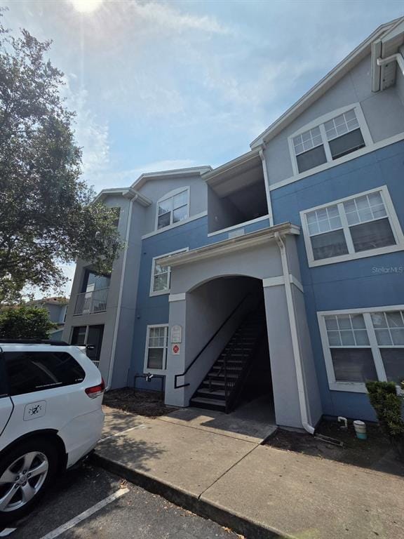 Building Photo - 5824 Lake Pointe Village Cir Unit 504