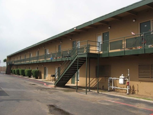 Dakota Place - Dakota Place