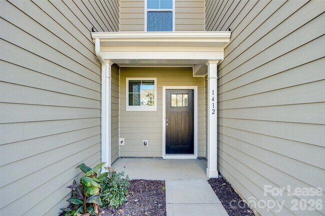 Photo - 1412 Bramblewood Dr