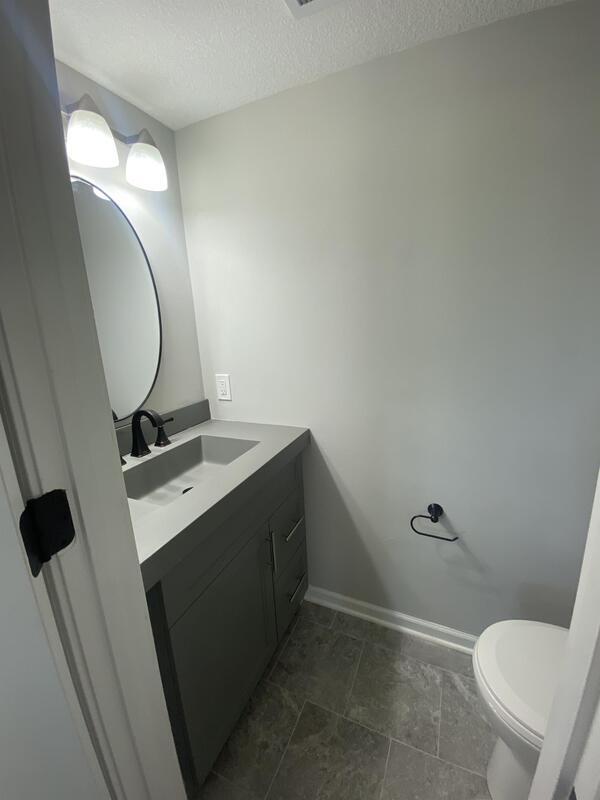 Photo - 4720-4722 W 24th St