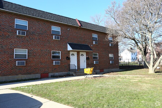 Photo - 900-920 Booth St