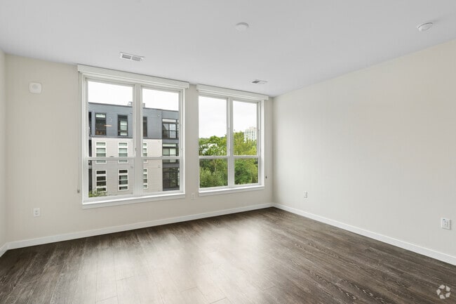 Studio - 487SF - Living Room
