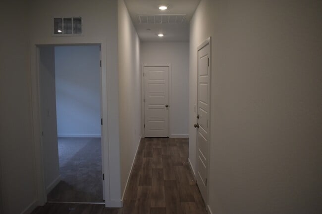 Photo - 4470 N San Clemente Ave