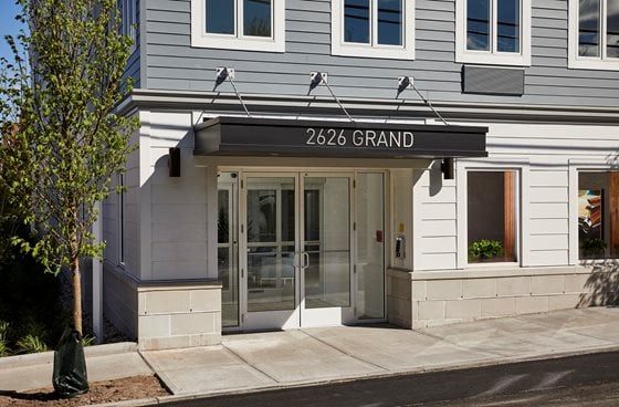 Grand27
