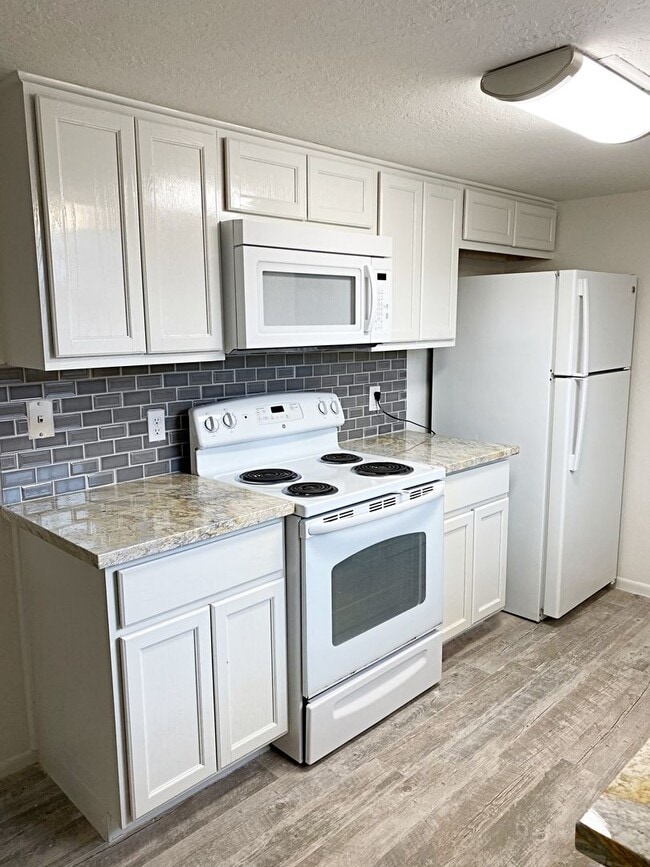 Photo - 2700 N 16th St