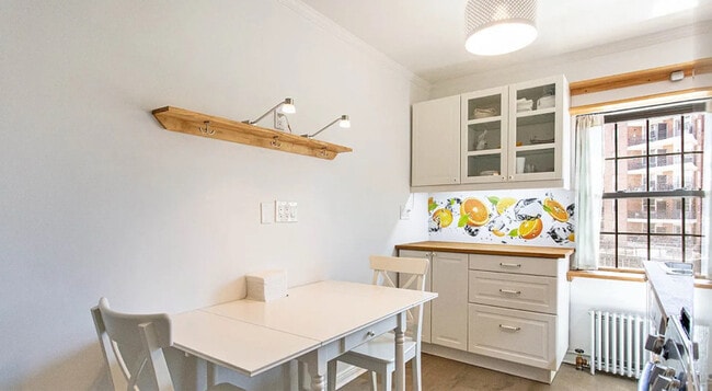 Photo - 6507 Exeter St