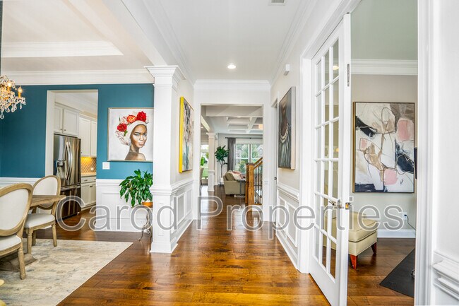 Photo - 5000 Hudson Mill Dr