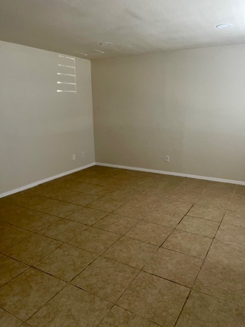 Photo - 2175 Riviera Blvd Unit 2