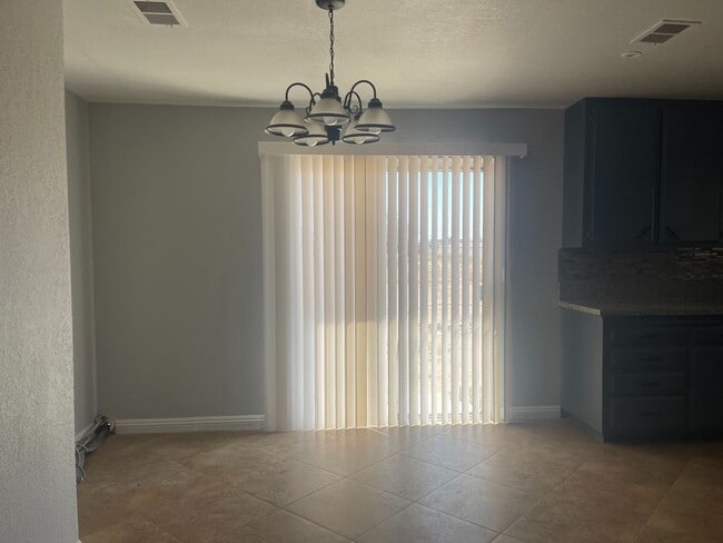 8200 Eucalyptus Ave