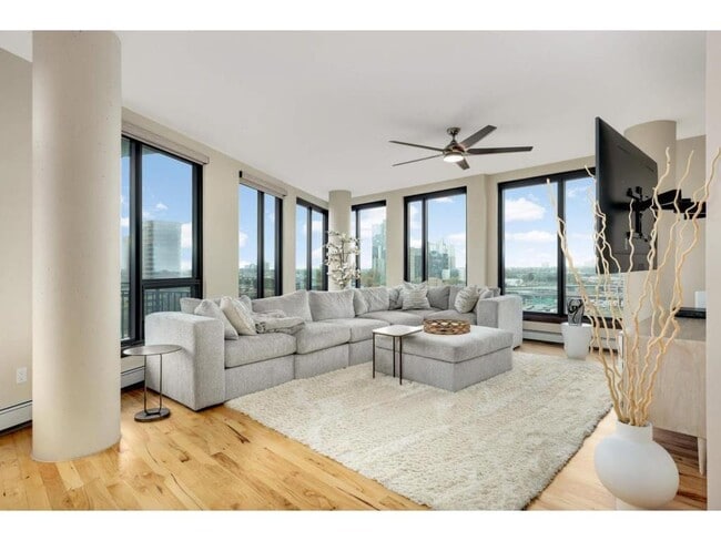 Photo - 1240 S 2nd St Unidad 701